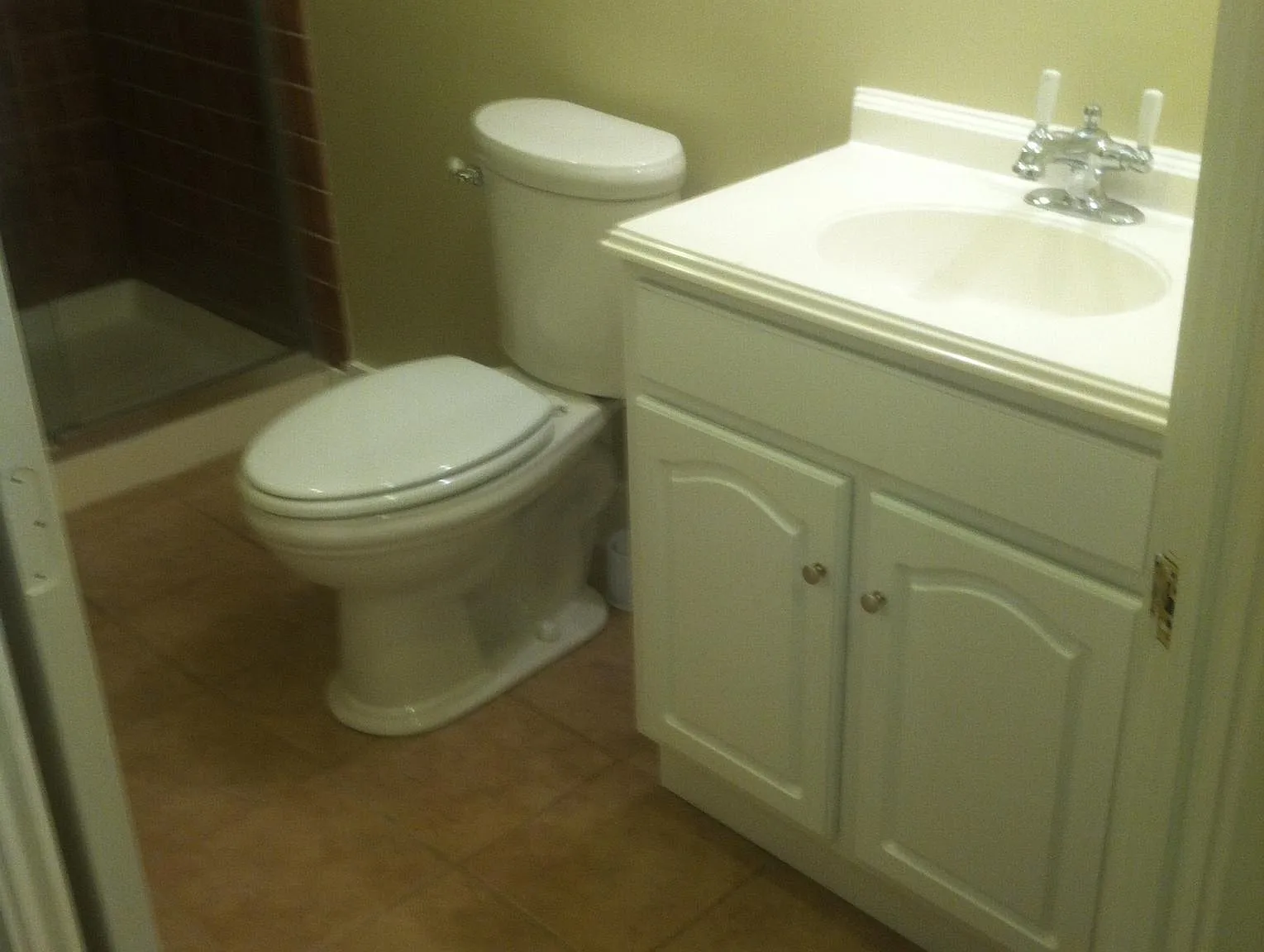 Studio, 600 sqft, $900 — Photo 4