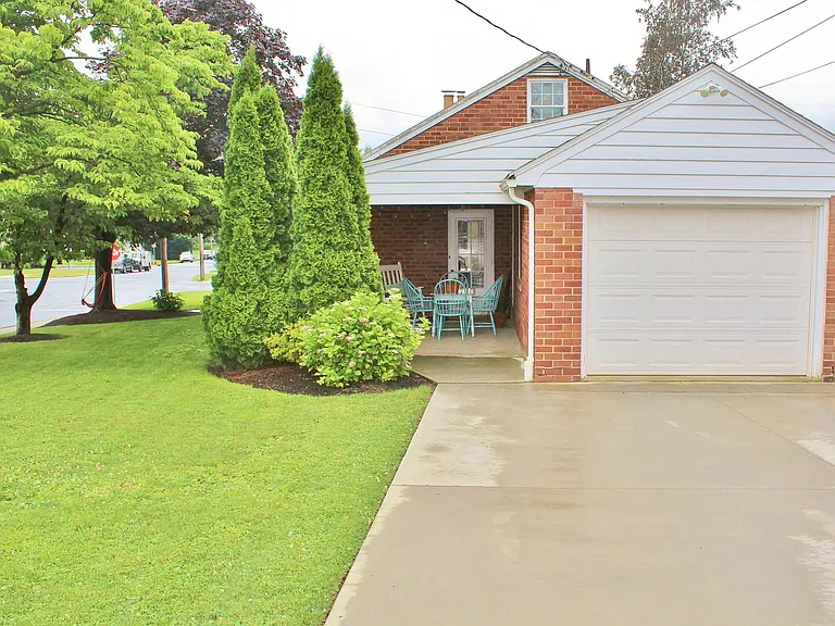 One Car Garage