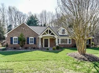 8809 Belmart Rd, Potomac, MD 20854