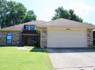 16920 Cedarwood Dr, Edmond, OK 73012