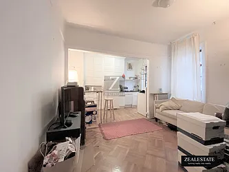 Rented by ZealEstate Group Inc