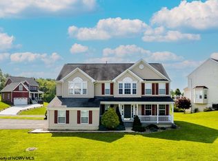 42 Garnet Way, Bridgeport, WV 26330