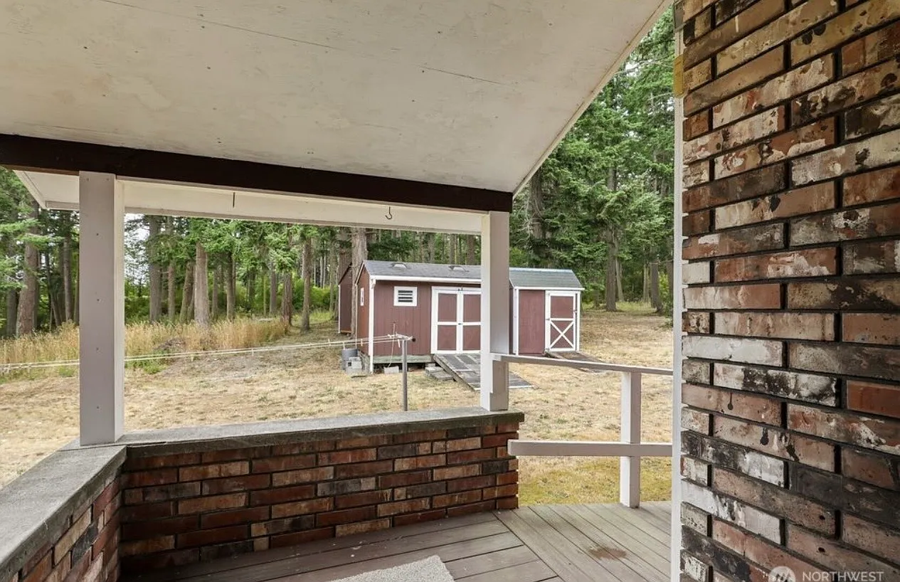 5 bed, 3015 sqft, $1,300 — Photo 3