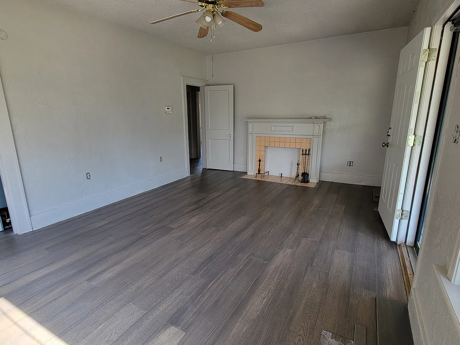 2019 NW 16th St — Photo 3