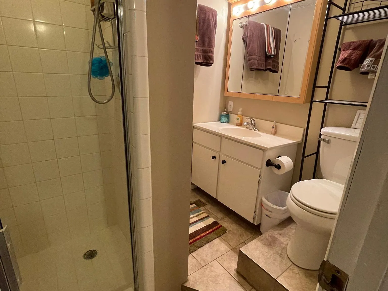 4 bed, 2350 sqft, $850 — Photo 4