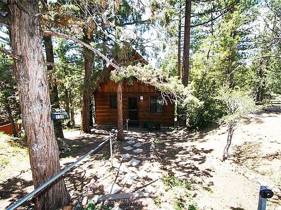 2nd image of 139 Winding Ln