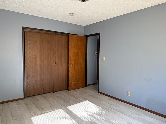 5th image of 816 G St APT 2