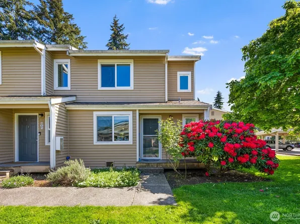 23816 12th Place S #401, Des Moines, WA 98198