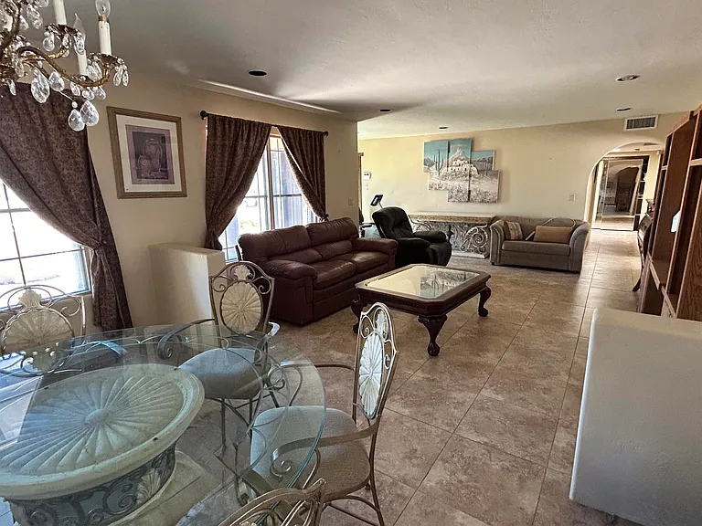 7220 E Sweetwater Ave — Photo 3