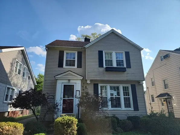 3766 Northwood Rd, University Heights, OH 44118