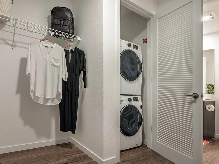 Front-Load Washers & Dryers