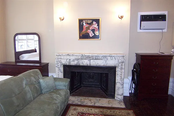 Rented by Susan Finkel, LREB | media 9