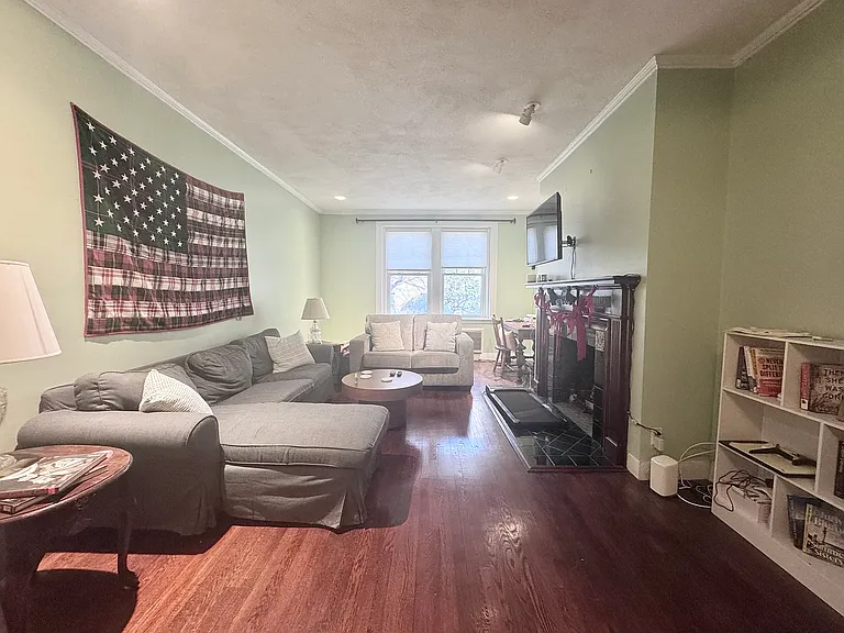 313 Tappan St #2 — Photo 6