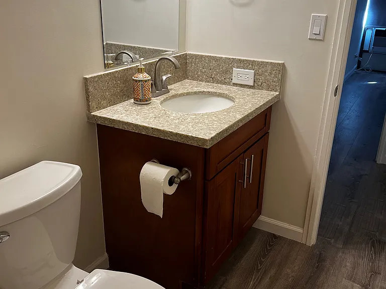 2333 Kapiolani Blvd #814 — Photo 20