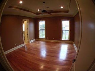 2nd image of 103 Goodwood Cir