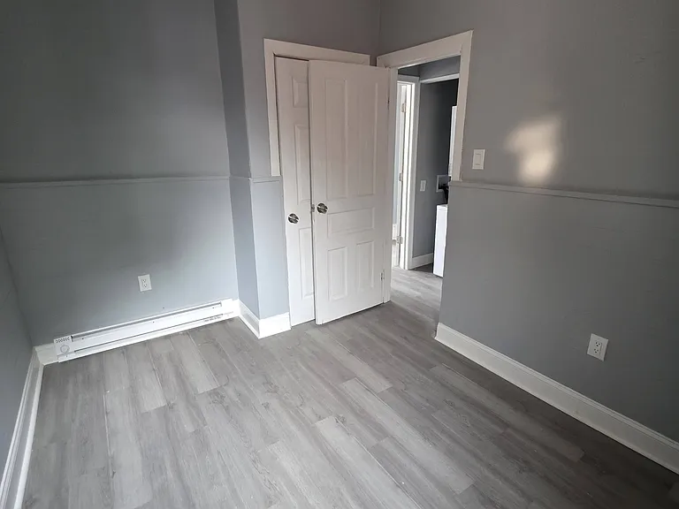 4542 N 19th St #2 — Photo 7