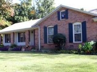 5500 Coriolanus Ct, Charlotte, NC 28227