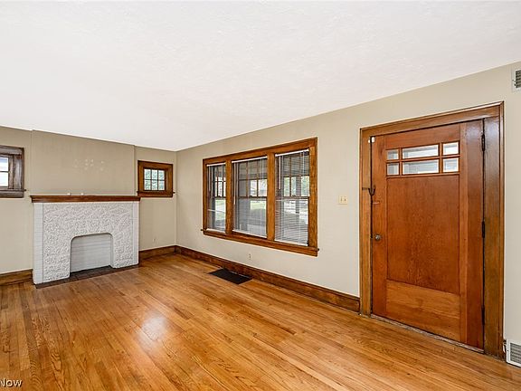 5th image of 2138 19th St