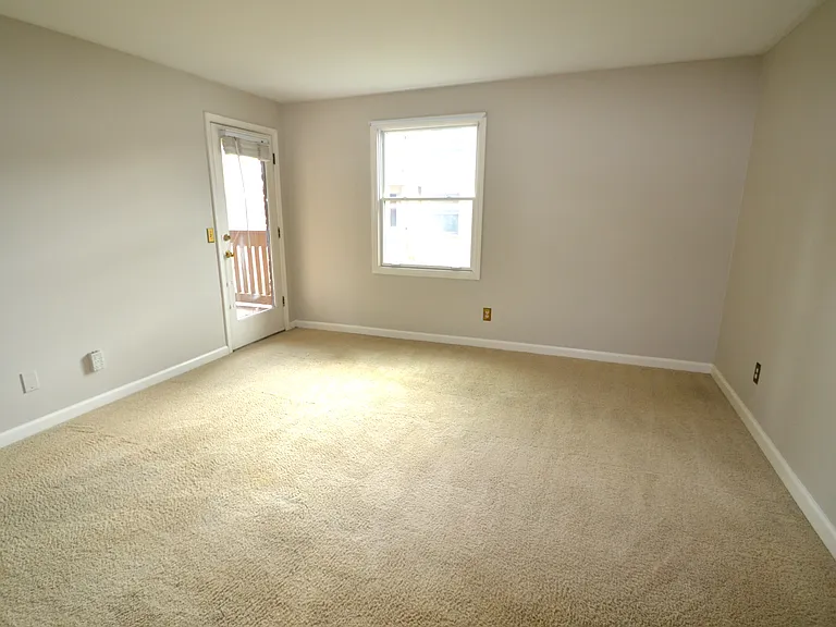 120 Hillsboro Pl — Photo 14