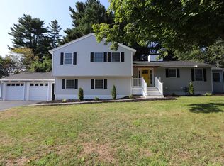 10 Carolan Ave, Hampton, NH 03842