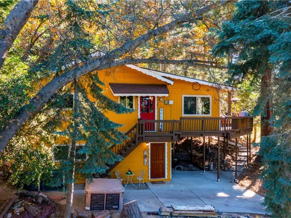 989 Chillon Dr, Crestline, CA 92325