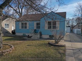 2211 W Division St, Grand Island, NE 68803