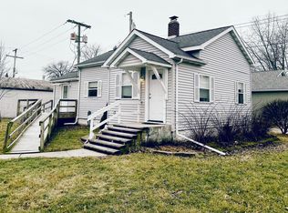 103 W Mentor St, Kouts, IN 46347