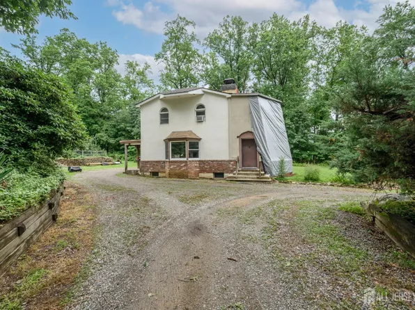1097 State Route 173, Asbury, NJ 08802