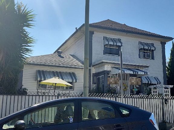3rd image of 899 61st St