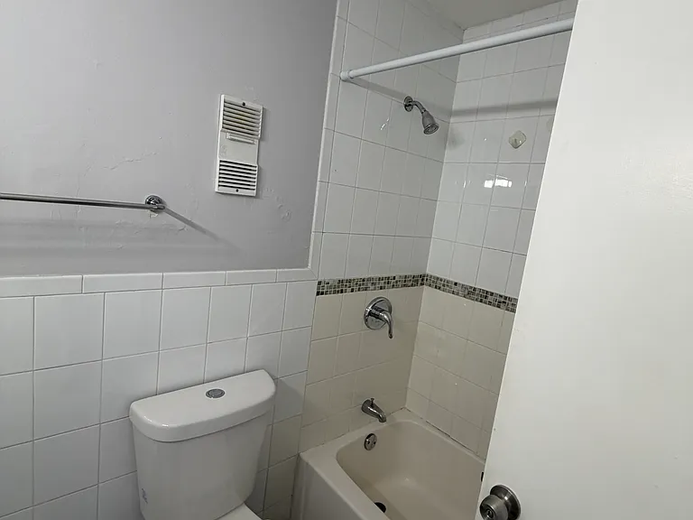 9431 SW 4th St #411 — Photo 36