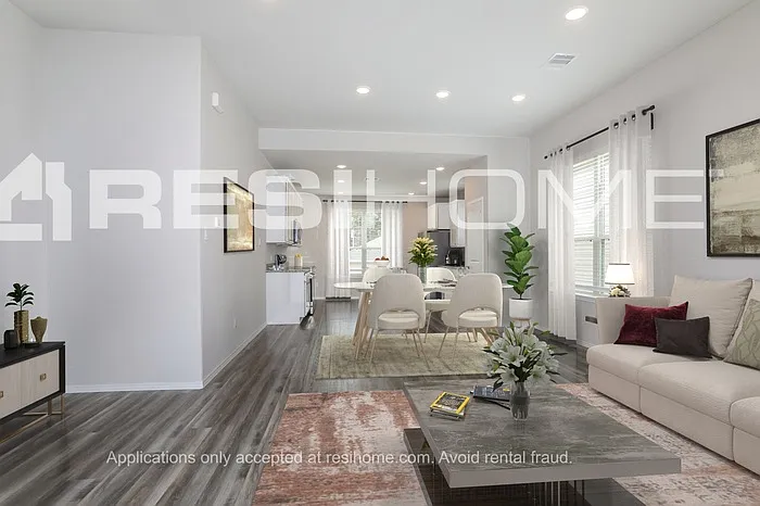 514 Mohawk Bnd — Photo 3