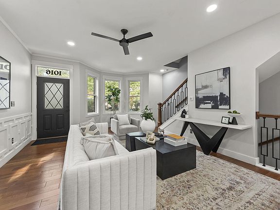2nd image of 1016 Neil Ave