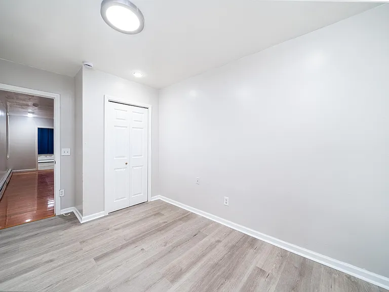 365 Claremont Ave #1 — Photo 18