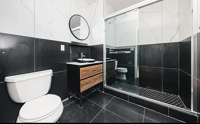 Rented by Oxford Property Group | media 27