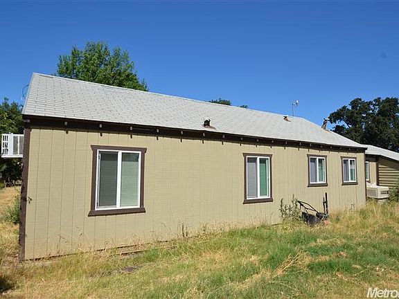 3rd image of 13777 Sargent Ave