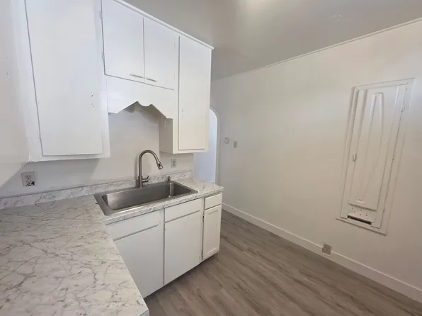 1030 F St, Sparks, NV 89431