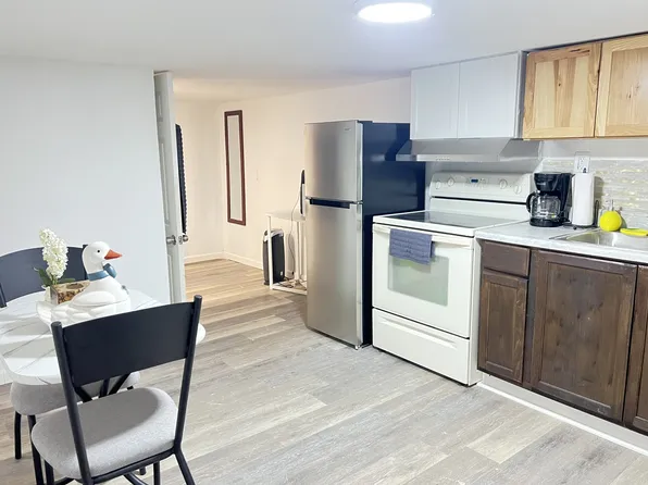 1240 Landon Rd, Vestal, NY 13850