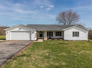 141 Lakeland Dr, Harrodsburg, KY 40330