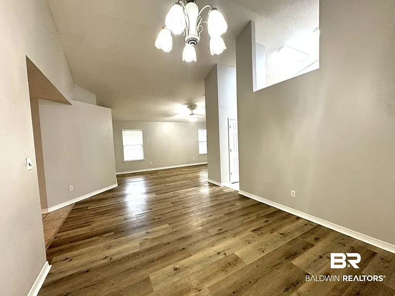 9964 Hollowbrook Ave — Photo 9