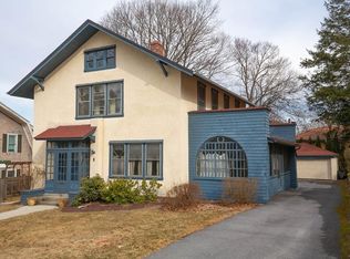 3 Kenilworth Rd, Worcester, MA 01602