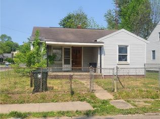 2005 Maple Ave NE, Canton, OH 44714