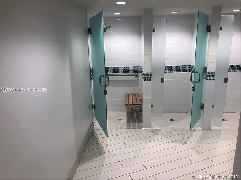 2500 Parkview Dr #1418 — Photo 25