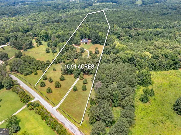 949 Amelia Rd, Locust Grove, GA 30248
