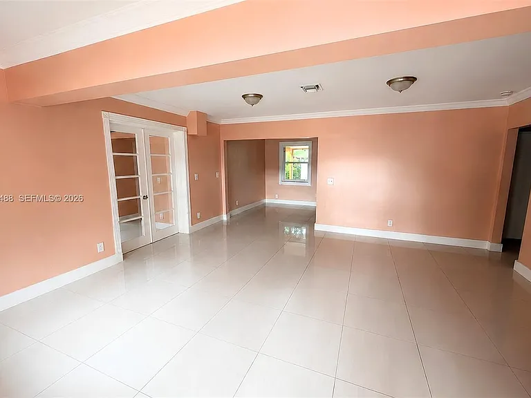 14215 NE 9th Ave — Photo 7