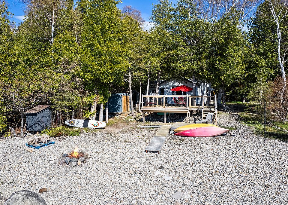1st image of 917 Bruce Rd #13