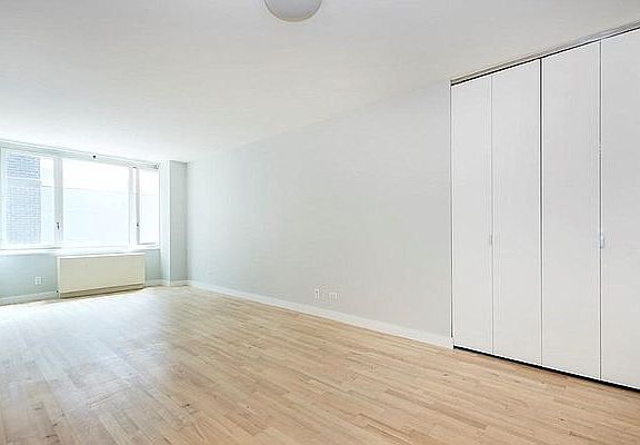2nd image of 322 W 57th St APT 17Q