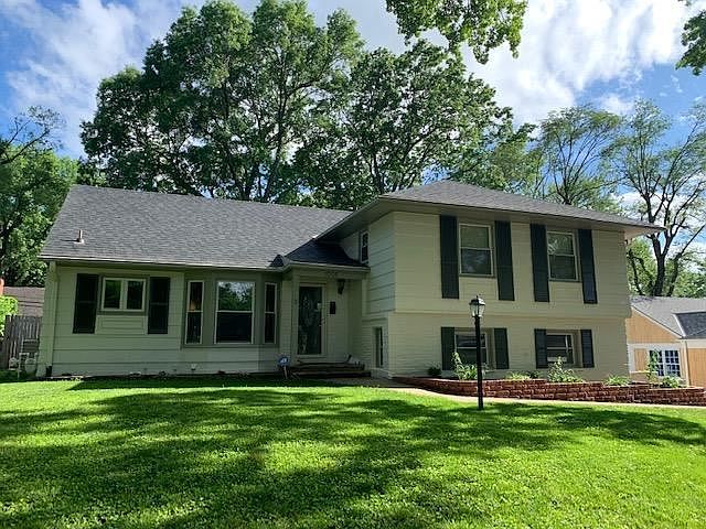 1st image of 1005 W 86th St