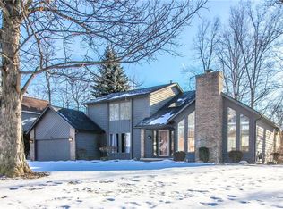 345 Andiron Ln, Rochester, NY 14612