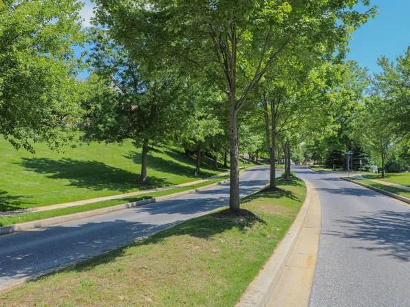 Cascades Overlook Apts.