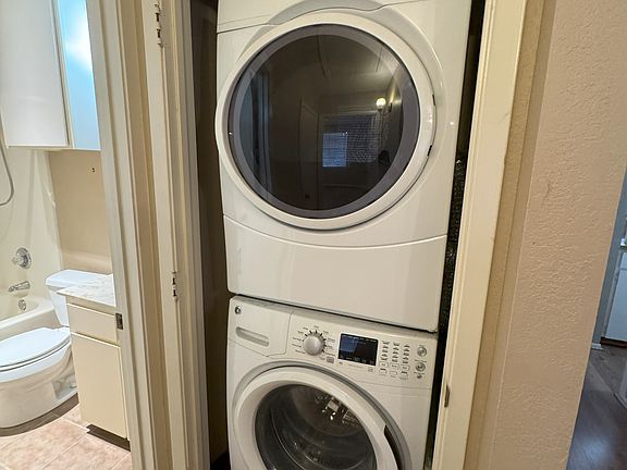 3rd image of 2515 Indigo Ln